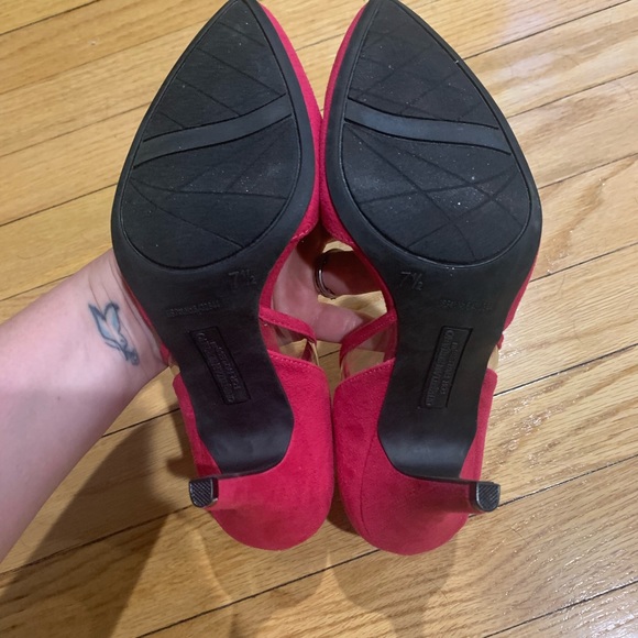 High heels - Picture 2 of 4